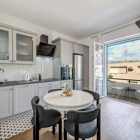 Finn Luxury Rooms Split Exterior photo