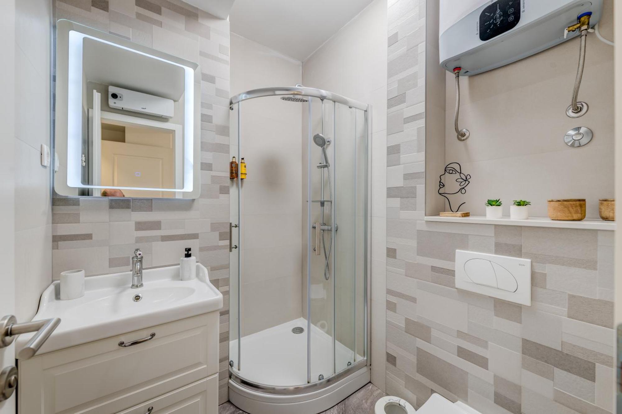 Finn Luxury Apartma