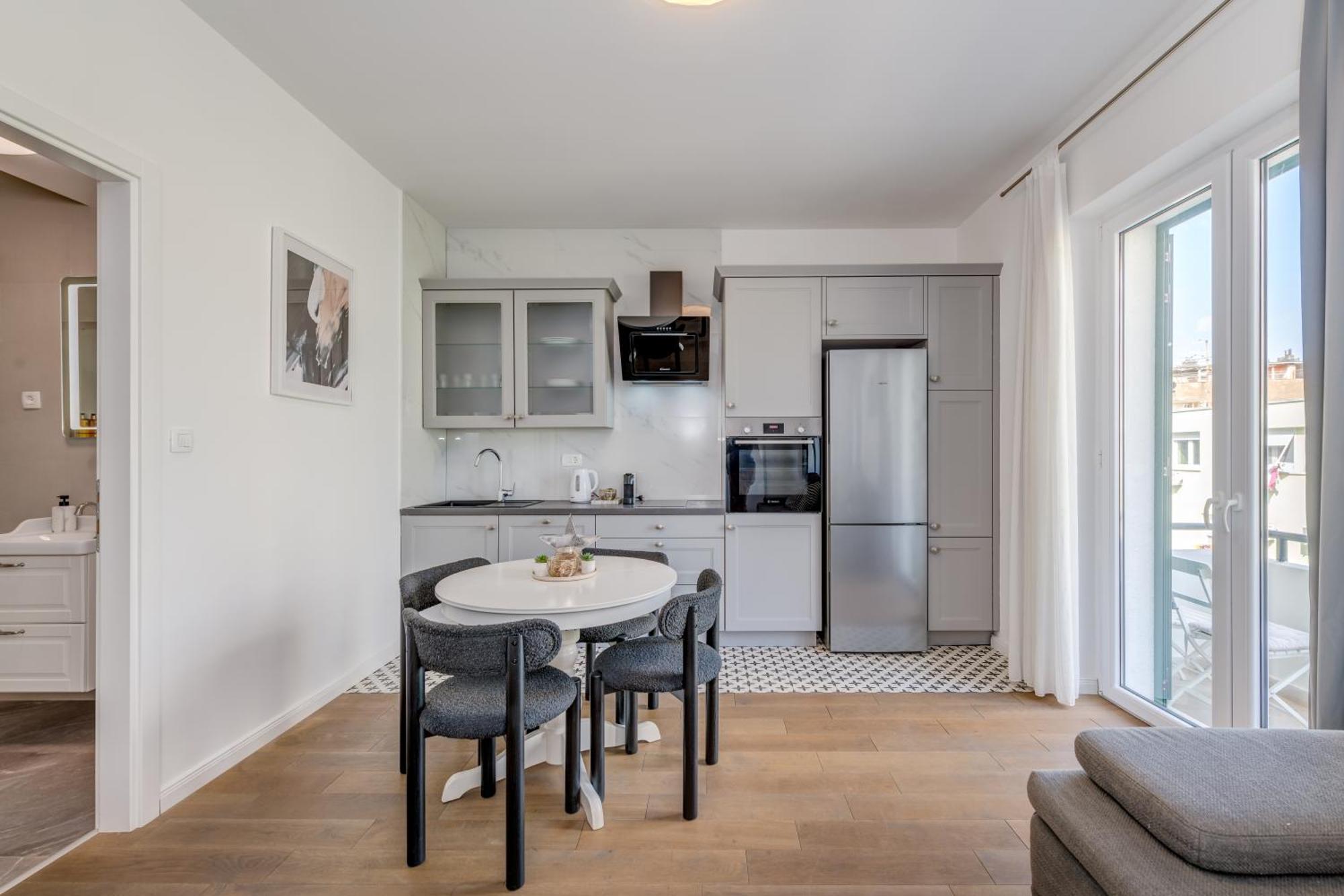 Apartma Finn Luxury